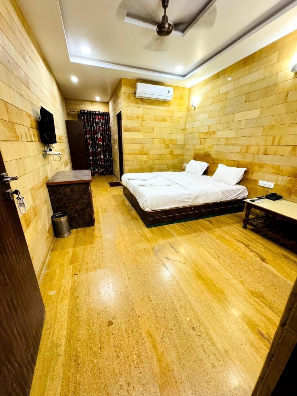 Abu Safari Jaisalmer Bagian luar foto