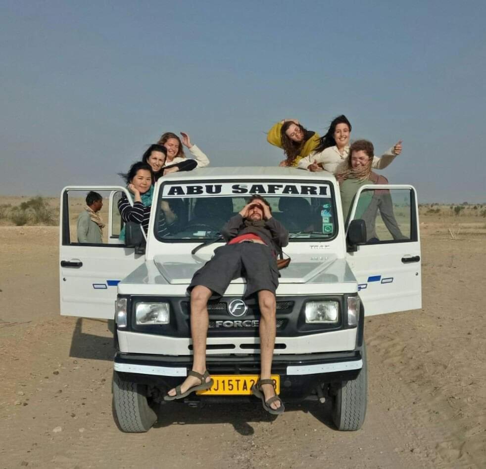 Abu Safari Jaisalmer Bagian luar foto
